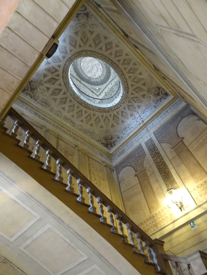 <p><a href="http://www.museomusicabologna.it/museo.htm" class="spip_url spip_out" rel="external">http://www.museomusicabologna.it/mu...</a></p>