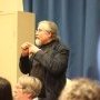 Emile Jobin intervenant à propros de la mécanique du clavecin Pleyel.